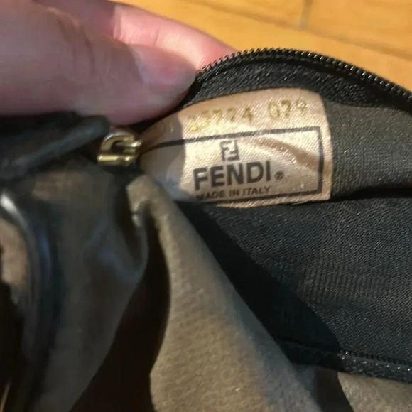 Authentic vintage Fendi waistbag fanny  pack bum bag - Picture 12 of 16